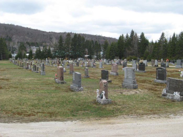 Cimetière de Saint-Donat